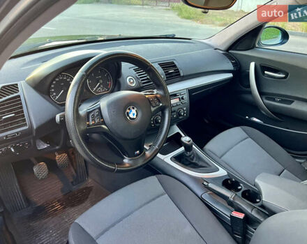 Черный БМВ 1 Серия, объемом двигателя 2 л и пробегом 275 тыс. км за 5800 $, фото 13 на Automoto.ua