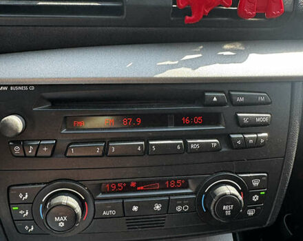 Черный БМВ 1 Серия, объемом двигателя 2 л и пробегом 245 тыс. км за 6500 $, фото 4 на Automoto.ua