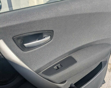 Чорний БМВ 1 Серія, об'ємом двигуна 1.6 л та пробігом 238 тис. км за 6400 $, фото 12 на Automoto.ua