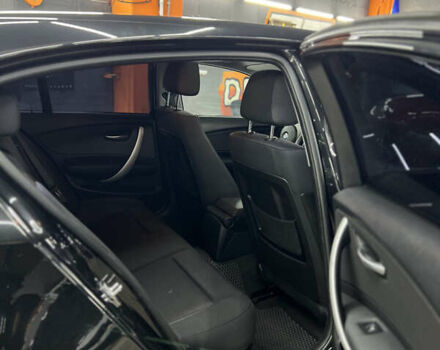 Черный БМВ 1 Серия, объемом двигателя 1.6 л и пробегом 250 тыс. км за 6200 $, фото 15 на Automoto.ua