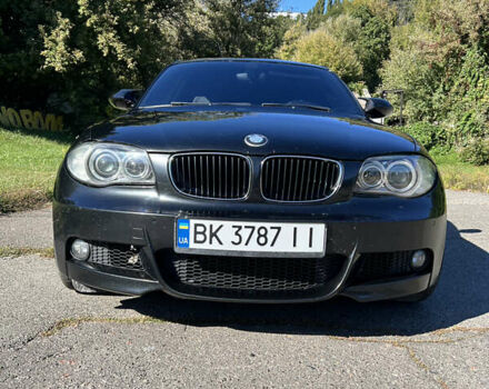 Черный БМВ 1 Серия, объемом двигателя 2 л и пробегом 299 тыс. км за 7300 $, фото 18 на Automoto.ua