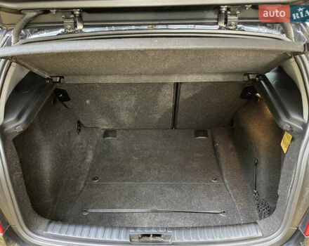 Черный БМВ 1 Серия, объемом двигателя 1.6 л и пробегом 219 тыс. км за 5000 $, фото 19 на Automoto.ua