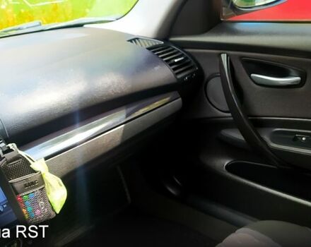 Черный БМВ 1 Серия, объемом двигателя 2 л и пробегом 227 тыс. км за 4500 $, фото 6 на Automoto.ua