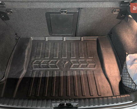 Черный БМВ 1 Серия, объемом двигателя 2 л и пробегом 284 тыс. км за 6900 $, фото 10 на Automoto.ua