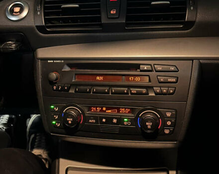 Чорний БМВ 1 Серія, об'ємом двигуна 2 л та пробігом 214 тис. км за 7500 $, фото 13 на Automoto.ua