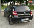 Черный БМВ 1 Серия, объемом двигателя 2 л и пробегом 218 тыс. км за 5800 $, фото 6 на Automoto.ua