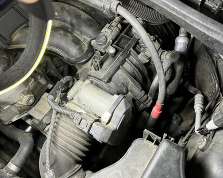 Черный БМВ 1 Серия, объемом двигателя 1.6 л и пробегом 250 тыс. км за 6200 $, фото 27 на Automoto.ua