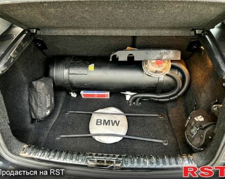 Черный БМВ 1 Серия, объемом двигателя 16 л и пробегом 0 тыс. км за 5900 $, фото 6 на Automoto.ua