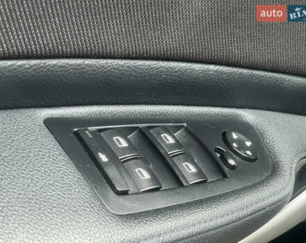 Черный БМВ 1 Серия, объемом двигателя 1.6 л и пробегом 315 тыс. км за 5550 $, фото 34 на Automoto.ua