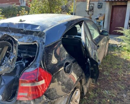 Черный БМВ 1 Серия, объемом двигателя 2 л и пробегом 340 тыс. км за 2000 $, фото 3 на Automoto.ua