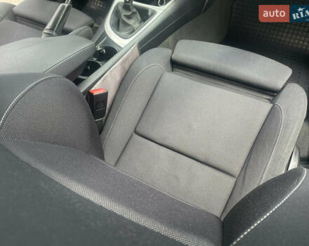 Черный БМВ 1 Серия, объемом двигателя 1.6 л и пробегом 315 тыс. км за 5550 $, фото 30 на Automoto.ua