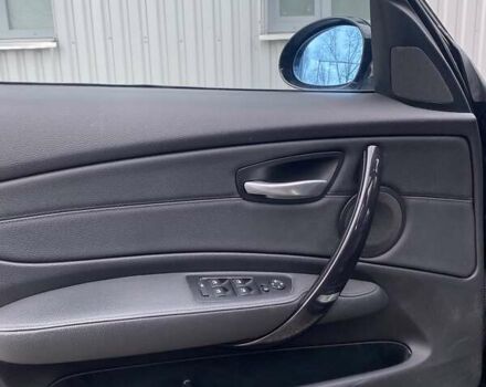 Черный БМВ 1 Серия, объемом двигателя 2 л и пробегом 239 тыс. км за 8200 $, фото 23 на Automoto.ua