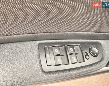 Черный БМВ 1 Серия, объемом двигателя 1.6 л и пробегом 315 тыс. км за 5550 $, фото 25 на Automoto.ua