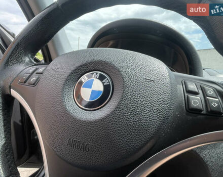 Черный БМВ 1 Серия, объемом двигателя 1.6 л и пробегом 315 тыс. км за 5550 $, фото 28 на Automoto.ua