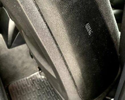 Черный БМВ 1 Серия, объемом двигателя 1.6 л и пробегом 144 тыс. км за 7700 $, фото 60 на Automoto.ua