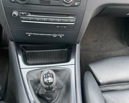 Черный БМВ 1 Серия, объемом двигателя 2 л и пробегом 239 тыс. км за 8200 $, фото 17 на Automoto.ua