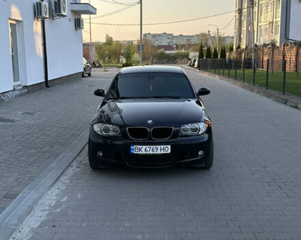 Черный БМВ 1 Серия, объемом двигателя 2 л и пробегом 308 тыс. км за 7200 $, фото 6 на Automoto.ua