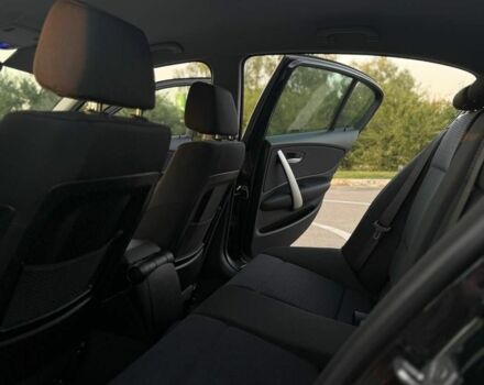 Черный БМВ 1 Серия, объемом двигателя 2 л и пробегом 159 тыс. км за 6700 $, фото 4 на Automoto.ua