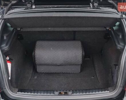 Черный БМВ 1 Серия, объемом двигателя 2 л и пробегом 275 тыс. км за 7800 $, фото 8 на Automoto.ua