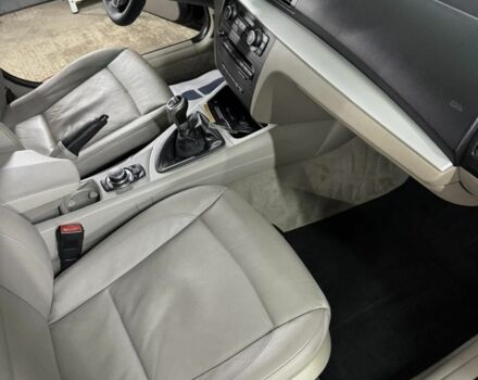 Чорний БМВ 1 Серія, об'ємом двигуна 2 л та пробігом 275 тис. км за 8000 $, фото 3 на Automoto.ua