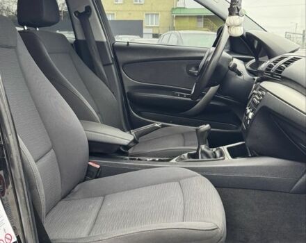 Чорний БМВ 1 Серія, об'ємом двигуна 2 л та пробігом 183 тис. км за 6500 $, фото 18 на Automoto.ua