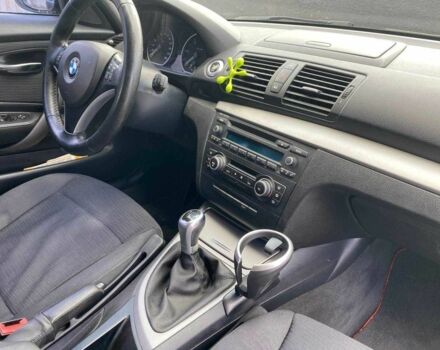 Черный БМВ 1 Серия, объемом двигателя 2 л и пробегом 289 тыс. км за 5700 $, фото 14 на Automoto.ua