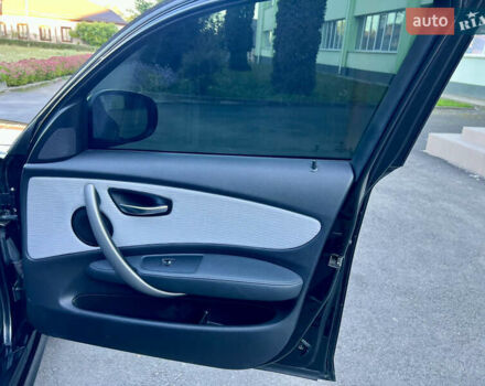 Чорний БМВ 1 Серія, об'ємом двигуна 2 л та пробігом 212 тис. км за 7500 $, фото 27 на Automoto.ua