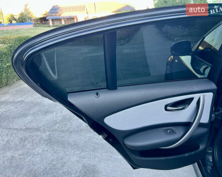 Чорний БМВ 1 Серія, об'ємом двигуна 2 л та пробігом 212 тис. км за 7500 $, фото 26 на Automoto.ua