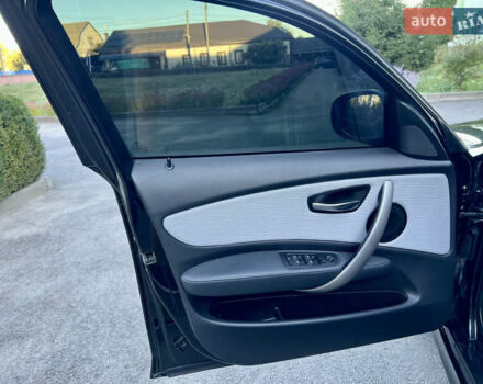 Чорний БМВ 1 Серія, об'ємом двигуна 2 л та пробігом 212 тис. км за 7500 $, фото 23 на Automoto.ua