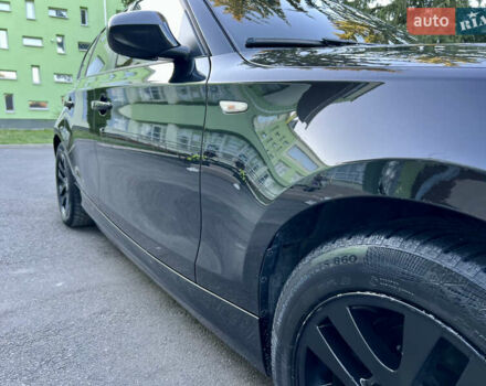 Чорний БМВ 1 Серія, об'ємом двигуна 2 л та пробігом 212 тис. км за 7500 $, фото 19 на Automoto.ua