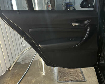 Черный БМВ 1 Серия, объемом двигателя 1.6 л и пробегом 296 тыс. км за 8300 $, фото 5 на Automoto.ua