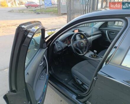 Чорний БМВ 1 Серія, об'ємом двигуна 2 л та пробігом 252 тис. км за 8700 $, фото 5 на Automoto.ua