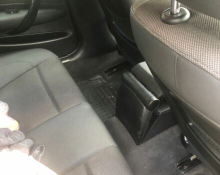 Чорний БМВ 1 Серія, об'ємом двигуна 2 л та пробігом 250 тис. км за 10800 $, фото 3 на Automoto.ua