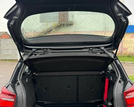 Черный БМВ 1 Серия, объемом двигателя 1.6 л и пробегом 115 тыс. км за 11400 $, фото 10 на Automoto.ua