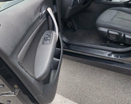 Черный БМВ 1 Серия, объемом двигателя 2 л и пробегом 188 тыс. км за 13500 $, фото 15 на Automoto.ua