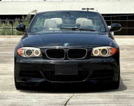 Черный БМВ 1 Серия, объемом двигателя 3 л и пробегом 84 тыс. км за 6250 $, фото 1 на Automoto.ua