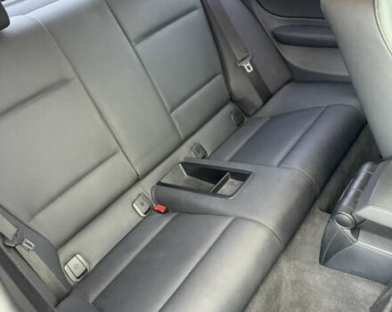 Черный БМВ 1 Серия, объемом двигателя 2 л и пробегом 240 тыс. км за 9500 $, фото 11 на Automoto.ua