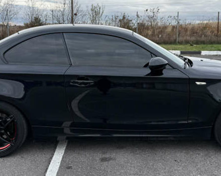 Черный БМВ 1 Серия, объемом двигателя 2 л и пробегом 240 тыс. км за 9500 $, фото 7 на Automoto.ua