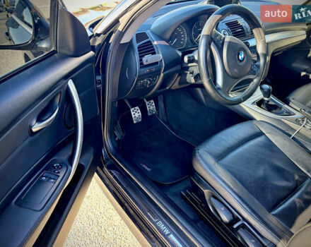 Черный БМВ 1 Серия, объемом двигателя 2 л и пробегом 282 тыс. км за 7400 $, фото 9 на Automoto.ua