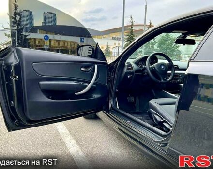 Черный БМВ 1 Серия, объемом двигателя 3 л и пробегом 232 тыс. км за 8850 $, фото 4 на Automoto.ua