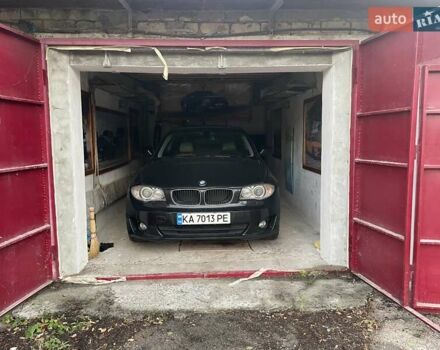 Черный БМВ 1 Серия, объемом двигателя 3 л и пробегом 185 тыс. км за 8399 $, фото 3 на Automoto.ua