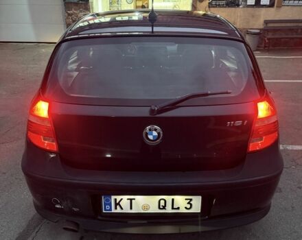БМВ 1 Серия 2009 в Киеве на Automoto.ua Черный БМВ 1 Серия, объемом двигателя 2 л и пробегом 220 тыс. км за 4200 $, фото 7 на Automoto.ua