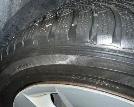 БМВ 1 Серия 2009 в Киеве на Automoto.ua Черный БМВ 1 Серия, объемом двигателя 2 л и пробегом 220 тыс. км за 4200 $, фото 10 на Automoto.ua