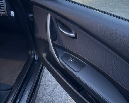 БМВ 1 Серия 2009 в Киеве на Automoto.ua Черный БМВ 1 Серия, объемом двигателя 2 л и пробегом 220 тыс. км за 4200 $, фото 16 на Automoto.ua