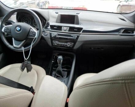 Чорний БМВ 1 Серія, об'ємом двигуна 2 л та пробігом 115 тис. км за 2800 $, фото 7 на Automoto.ua