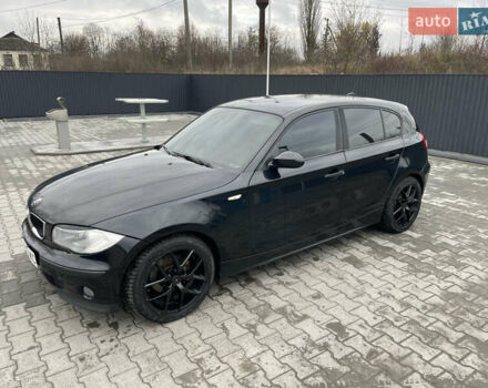 Черный БМВ 1 Серия, объемом двигателя 2 л и пробегом 398 тыс. км за 5550 $, фото 1 на Automoto.ua