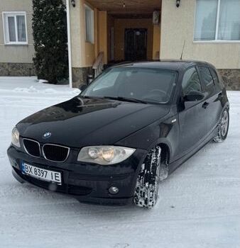 Черный БМВ 1 Серия, объемом двигателя 1.6 л и пробегом 230 тыс. км за 3900 $, фото 1 на Automoto.ua