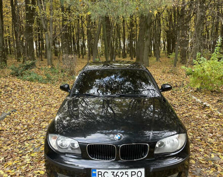 Черный БМВ 1 Серия, объемом двигателя 1.6 л и пробегом 219 тыс. км за 5000 $, фото 1 на Automoto.ua