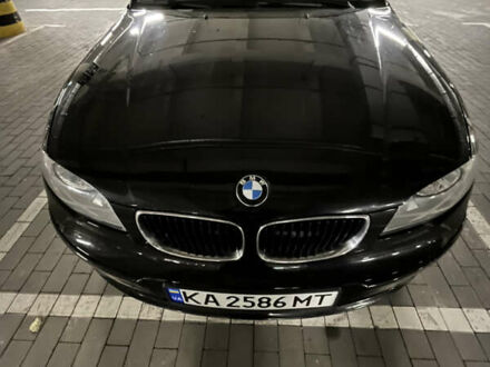 Чорний БМВ 1 Серія, об'ємом двигуна 2 л та пробігом 214 тис. км за 7500 $, фото 1 на Automoto.ua