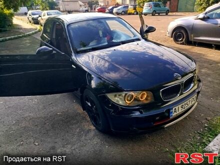 Черный БМВ 1 Серия, объемом двигателя 2 л и пробегом 227 тыс. км за 5000 $, фото 1 на Automoto.ua